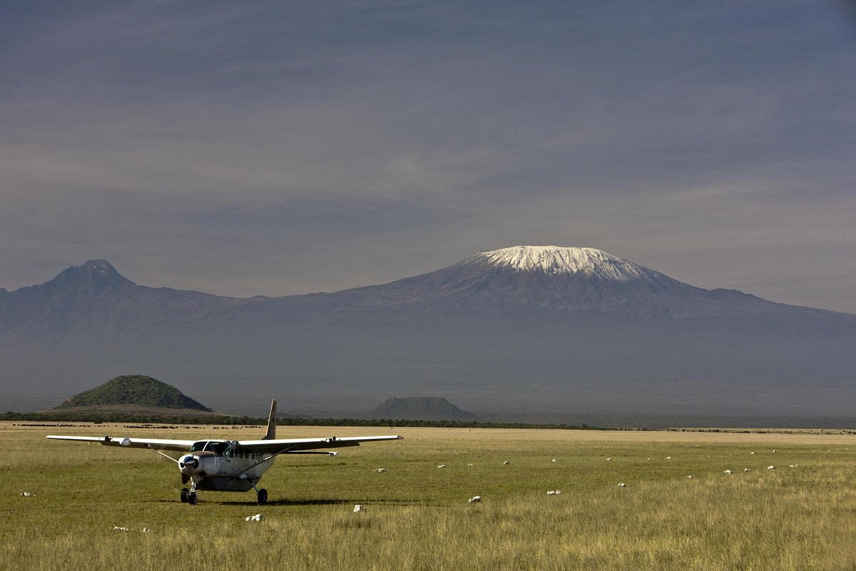 amboseli airplane